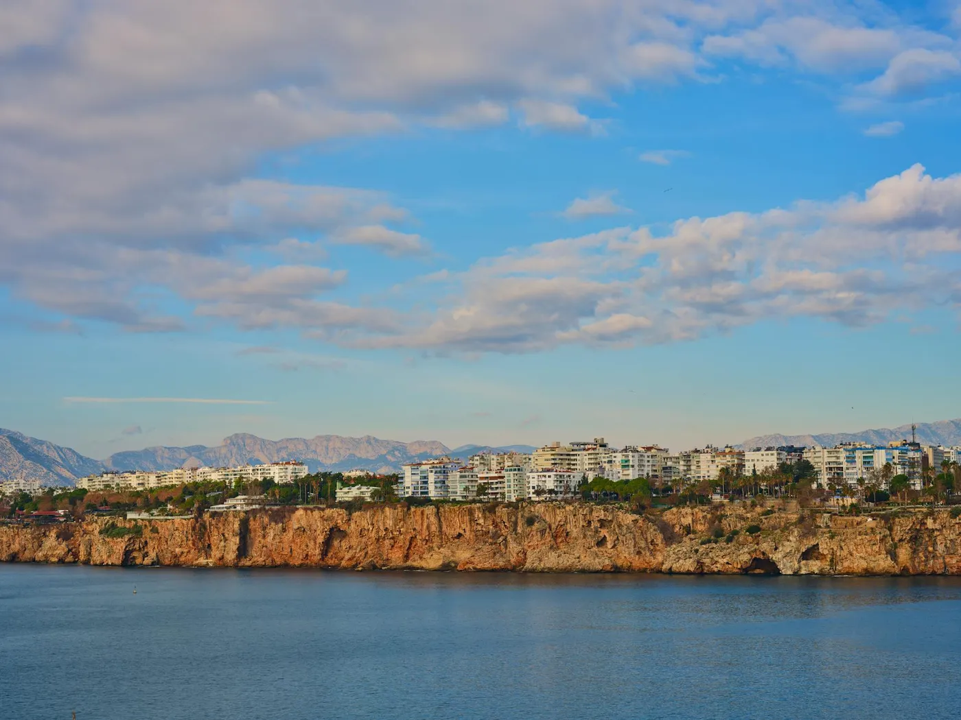 Antalya coastline, Turkey — a world-class dental tourism destination with direct flights from major UK airports